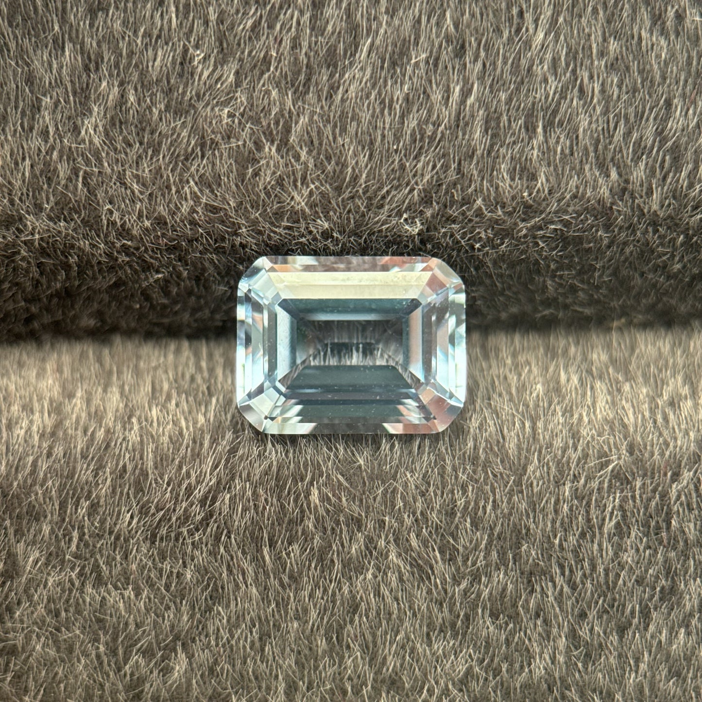 Aquamarine‑blue Sapphire 6*8mm