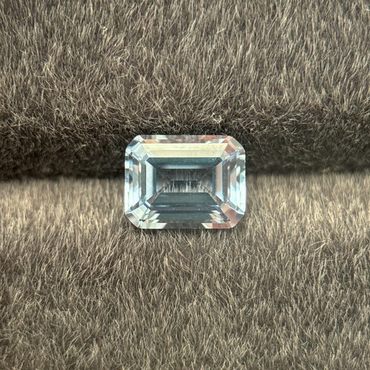 Aquamarine‑blue Sapphire 6*8mm