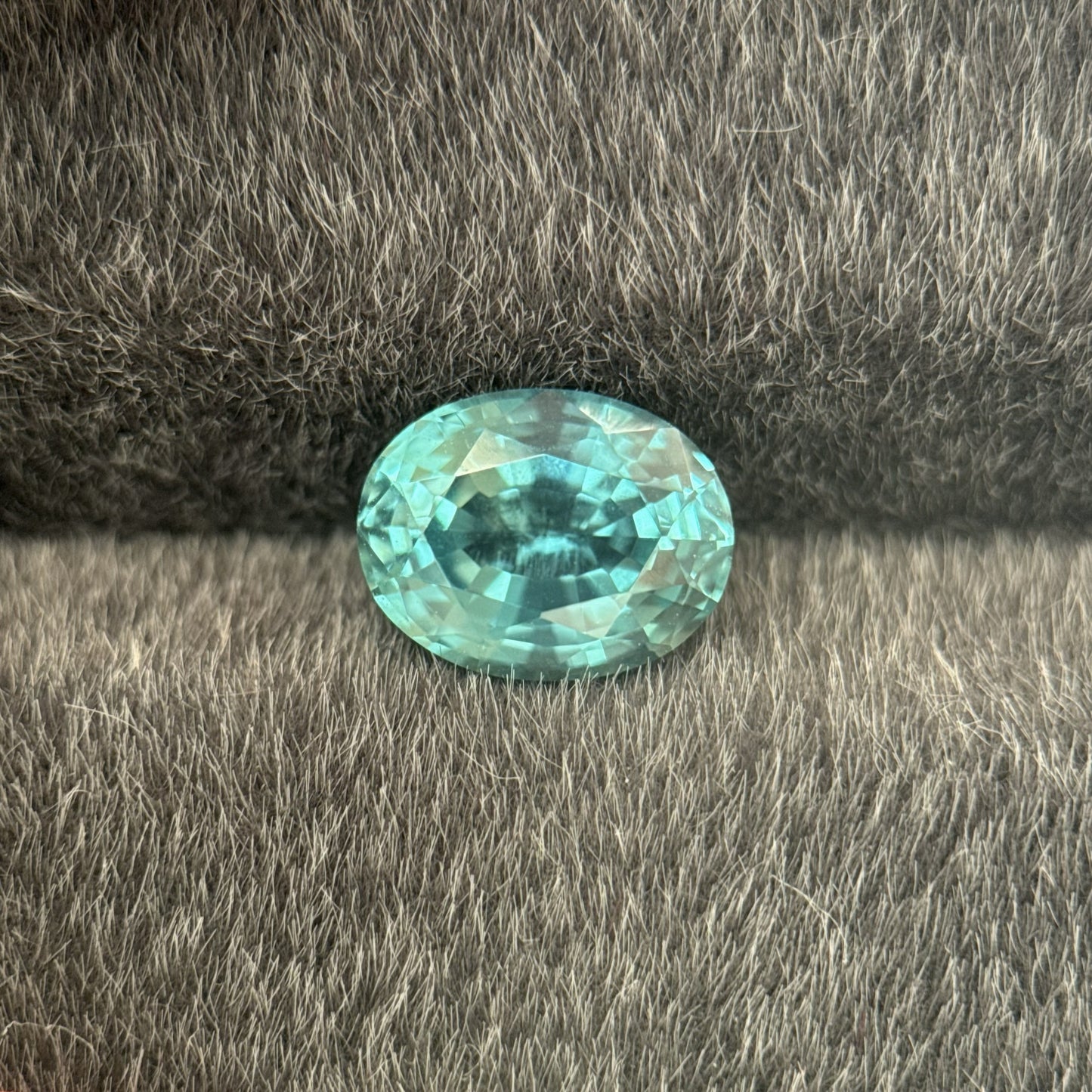 Paraíba-tone Sapphire 7*9mm